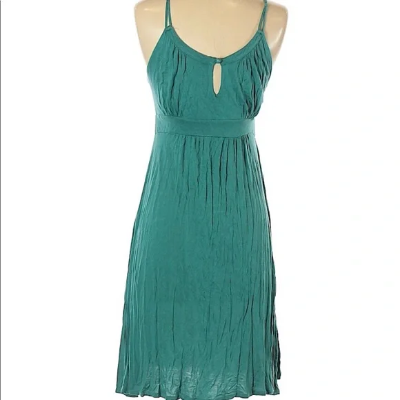 green emerald velvet dress [WW21231] Ella Moss